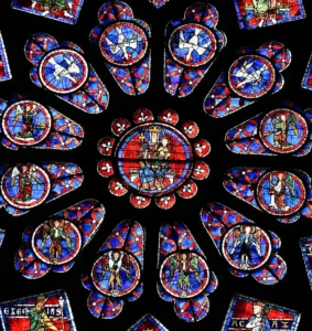 Rosace Portail Nord dédiée à la Vierge